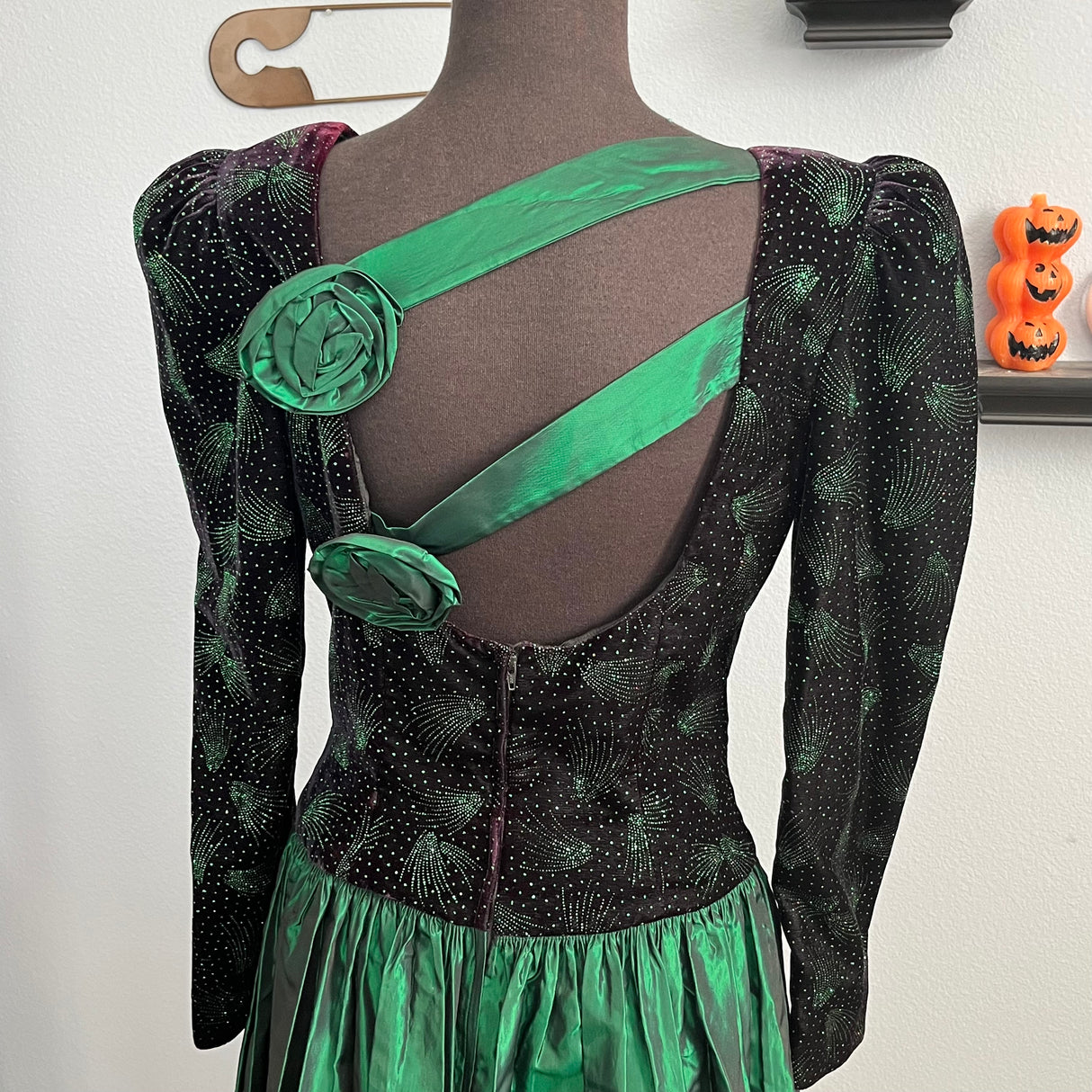 1980’s Black Velvet Taffeta Leg Of Mutton Sleeve Dress Leslie Fay Evenings XS