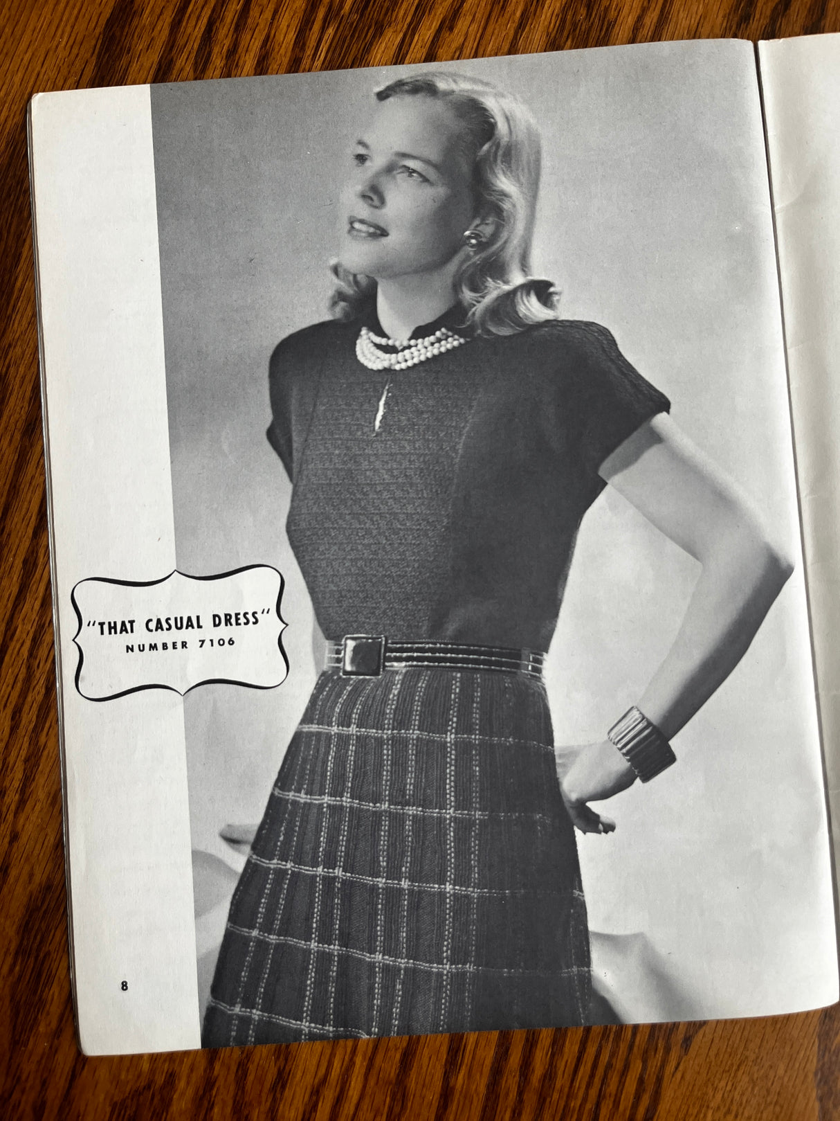 1940's Minerva Style Book Knits Booklet - No. 71