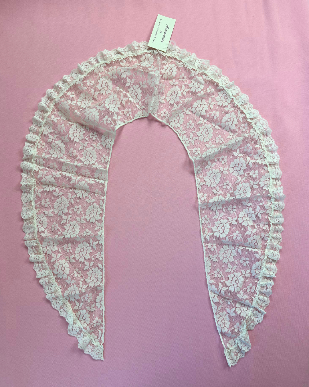 1980’s White Lace Collar - Polyester - St. Louis Trimmings