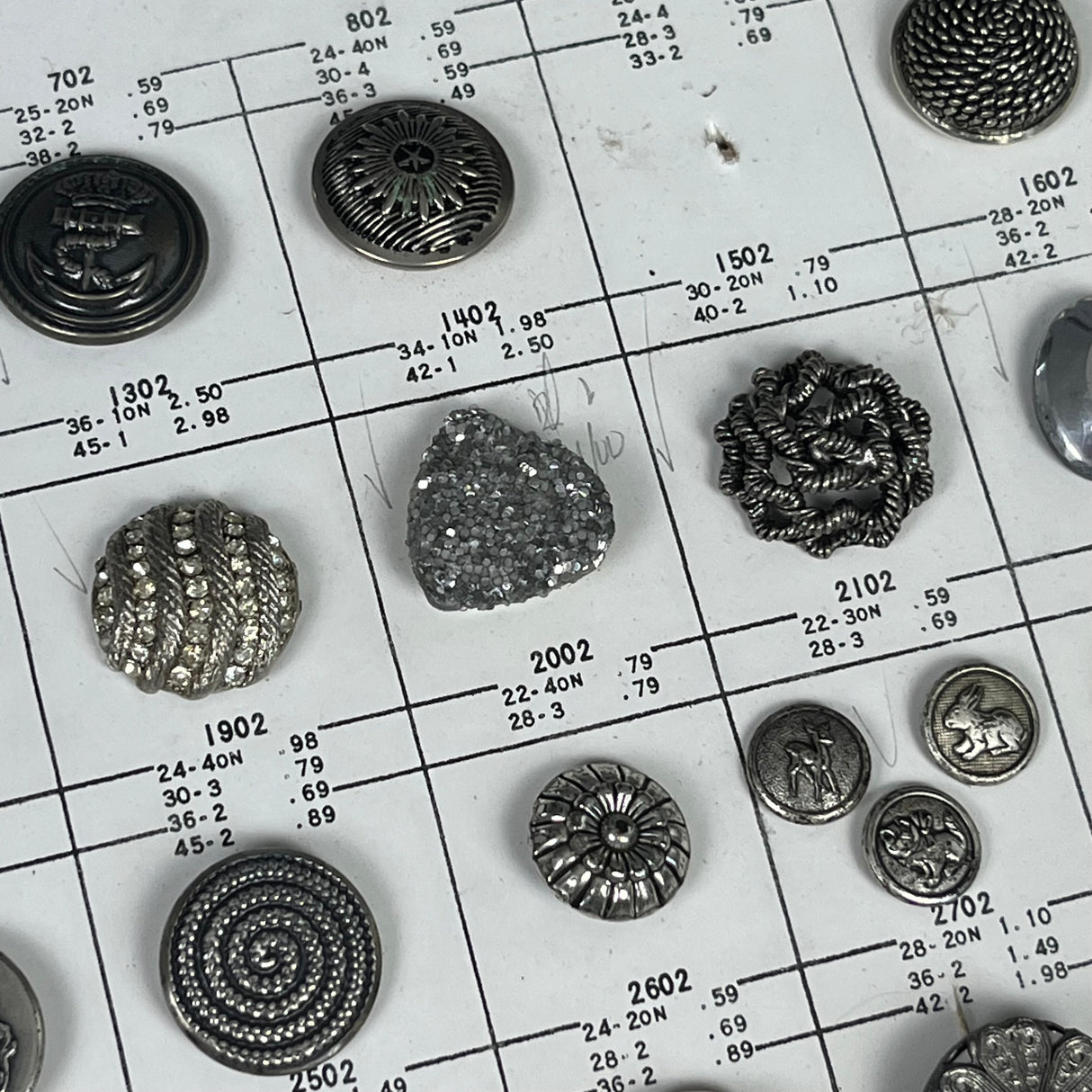 1960's La Mode Button Salesman Book - Full