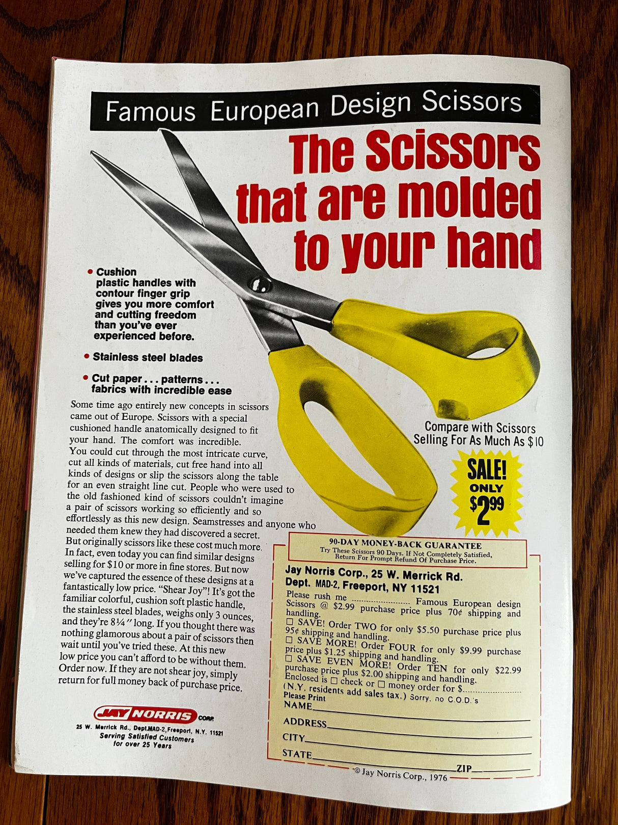 1976 McCall's Summer Crochet Booklet