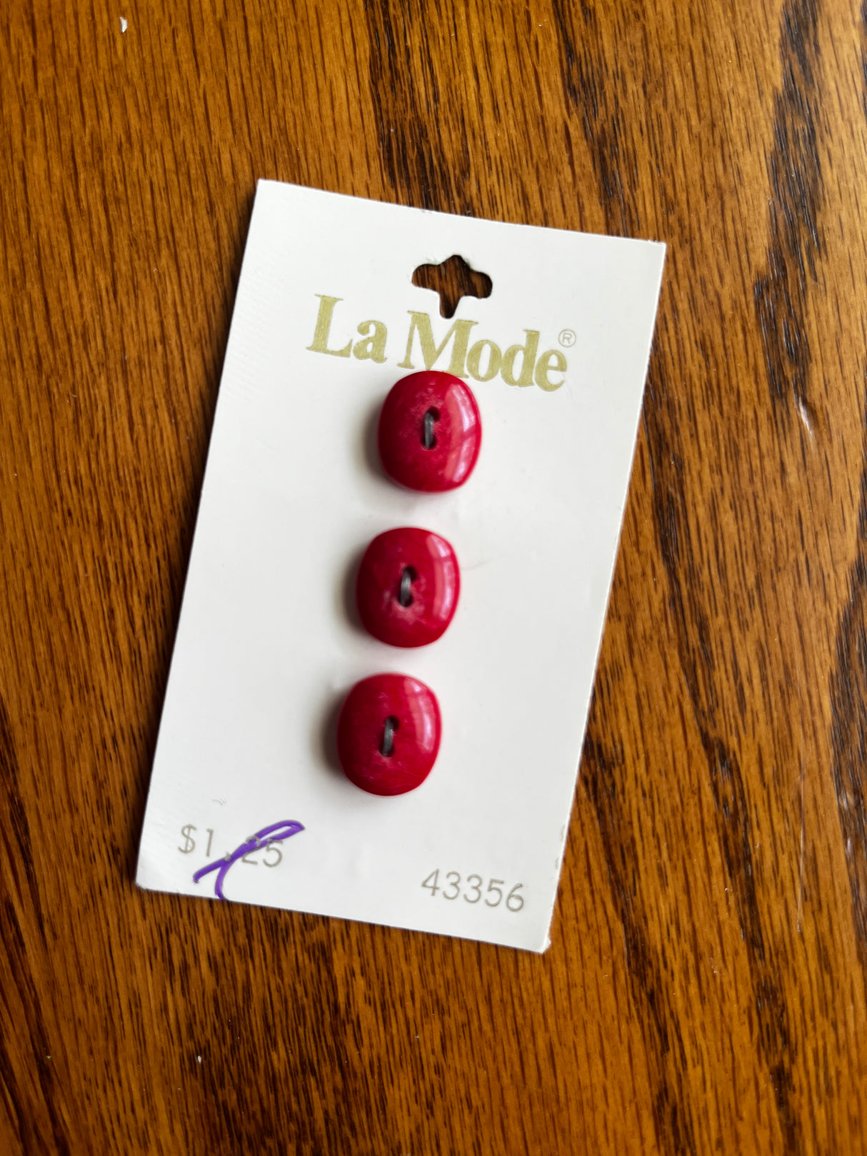 1980’s La Mode Oval Red Plastic Buttons - Set of 3 - 1/2” - on card