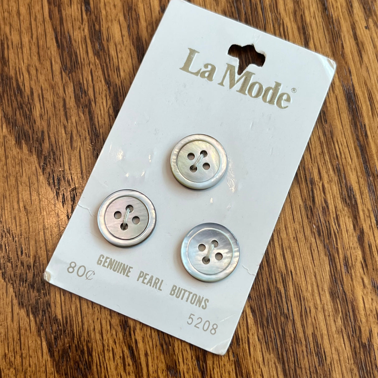 1960’s La Mode Pearl Buttons - Grey/White - Set of 3 - Size 23 - 5/8" - on card