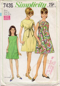 1960's Simplicity Yoked Tent Dress with Tie Belt Pattern - Bust 32.5" - No. 7436