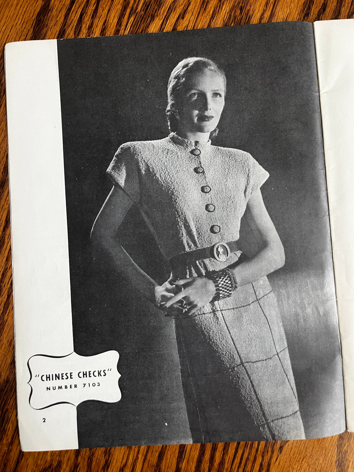 1940's Minerva Style Book Knits Booklet - No. 71