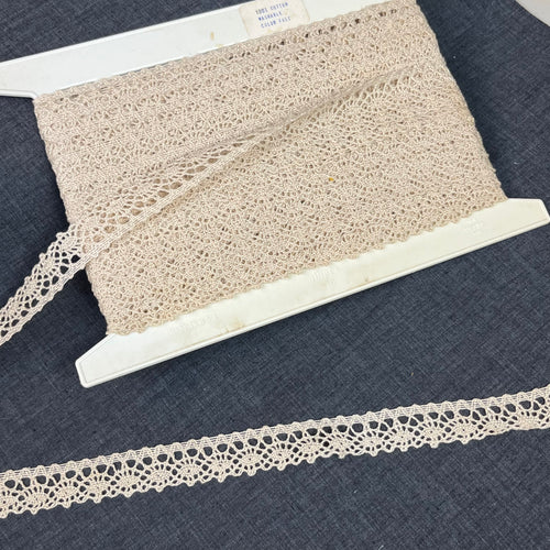 1970’s Ecru Floral Crochet Edge Lace - Cotton - BTY
