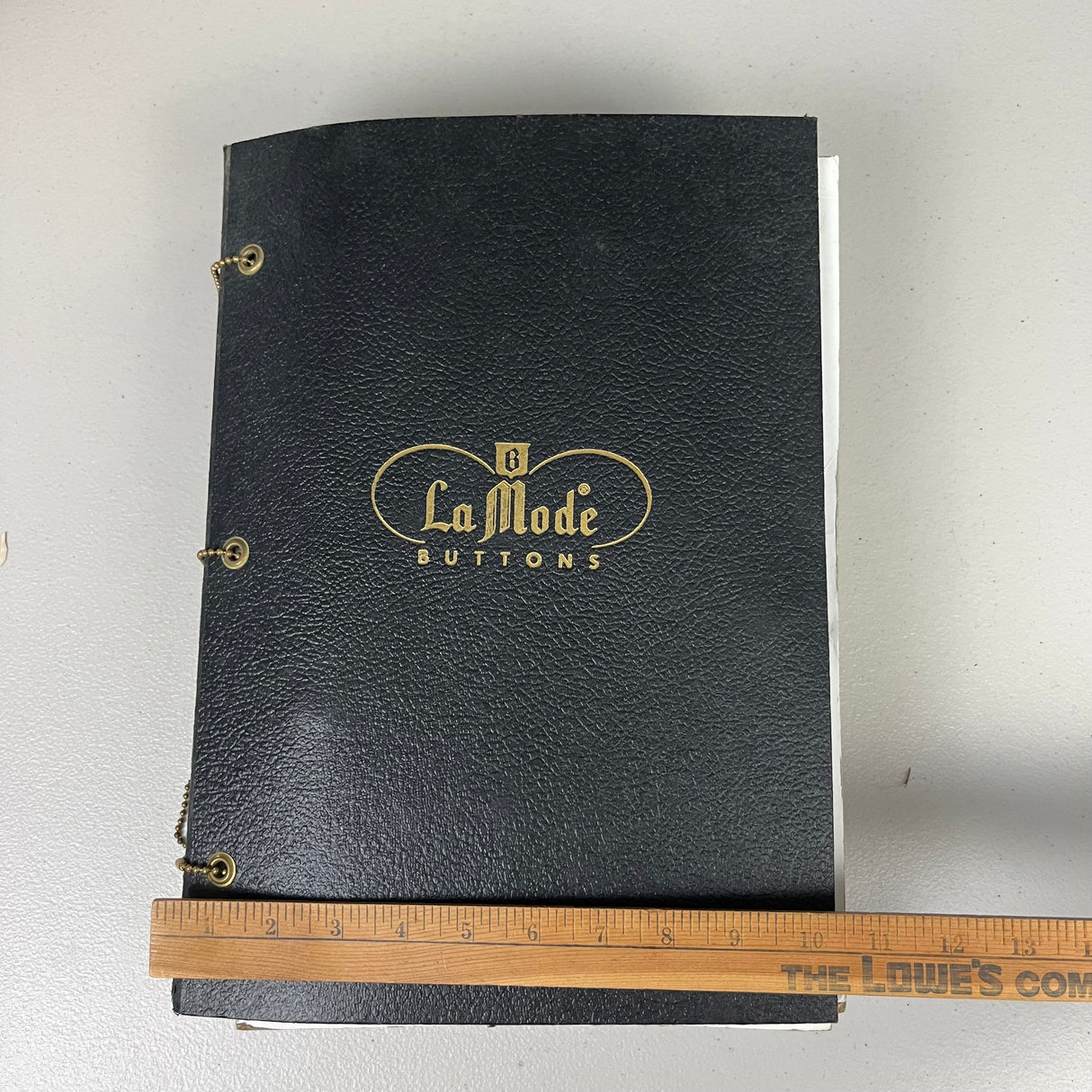 1960's La Mode Button Salesman Book - Full
