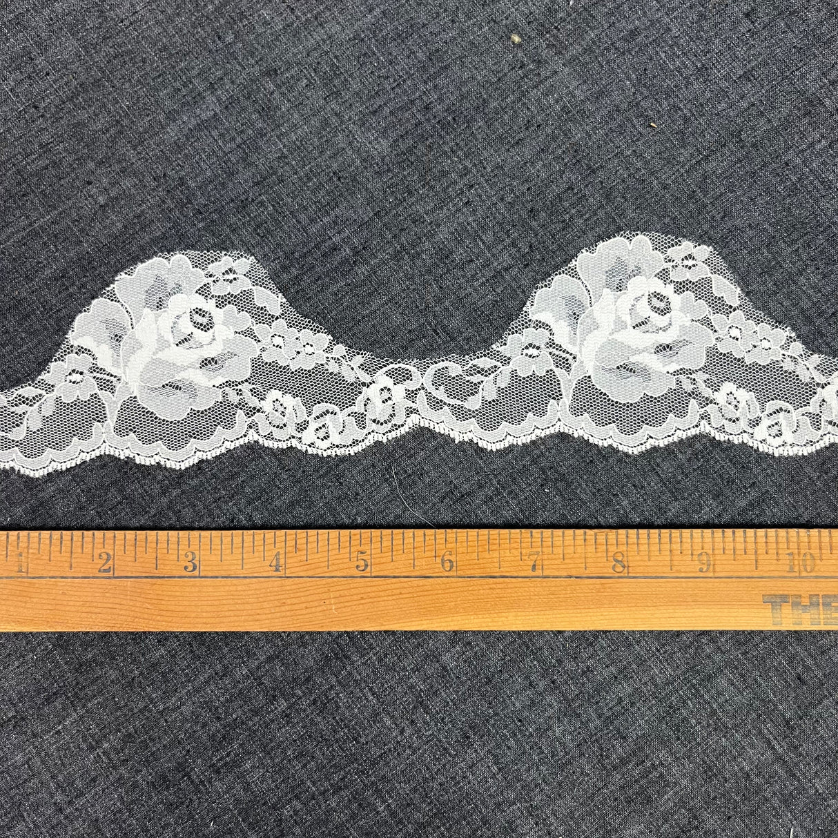 1970’s Rose Cut Out White color Edge Lace - Nylon - BTY (TR23)