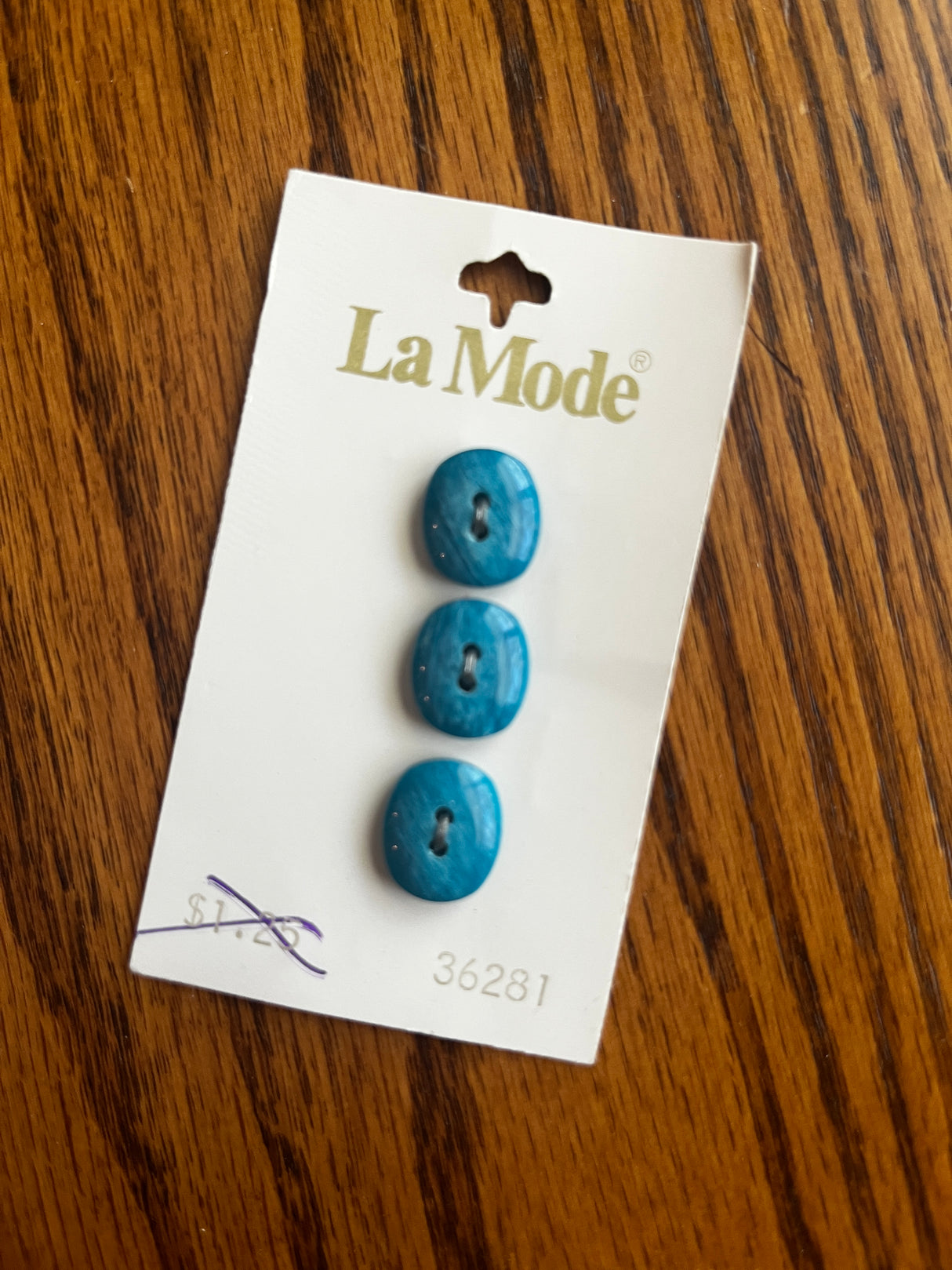 1980’s La Mode Blue Marbled Plastic Button - Set of 3 - 1/2” - on card