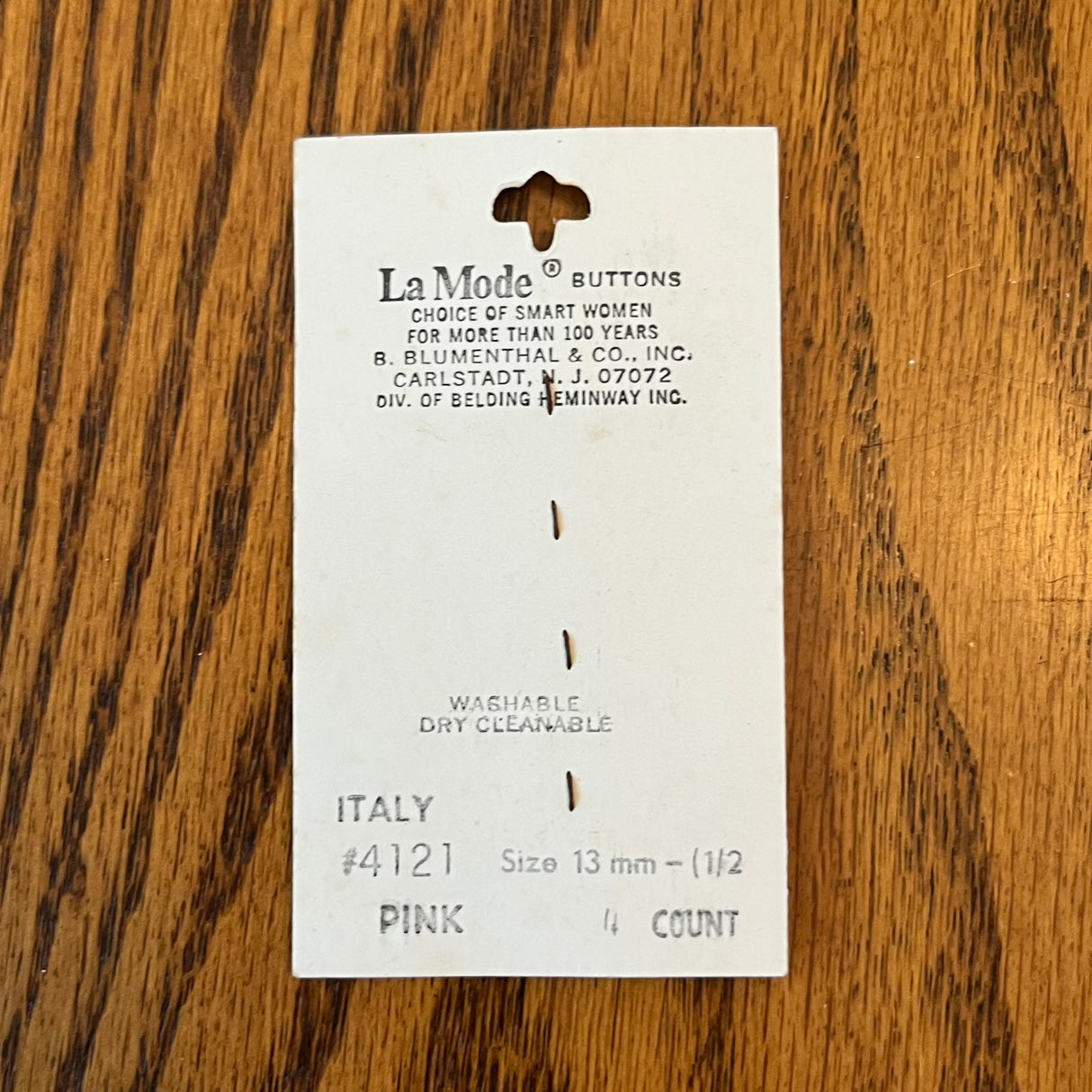1970’s La Mode Pink Plastic Buttons - White - Set of 4 - Size 13 - 1/2" - on card