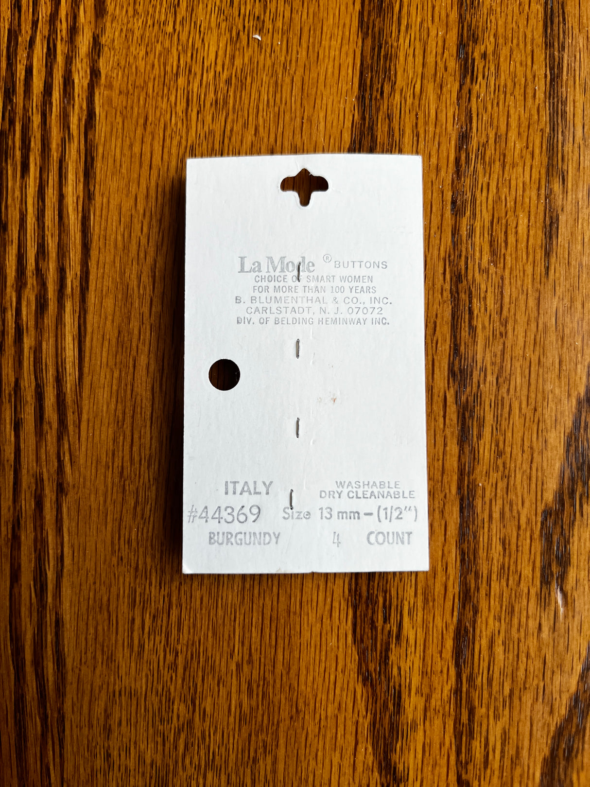 1980’s La Mode Purple Gradient Oval Plastic Button - Set of 4 - 1/2” - on card