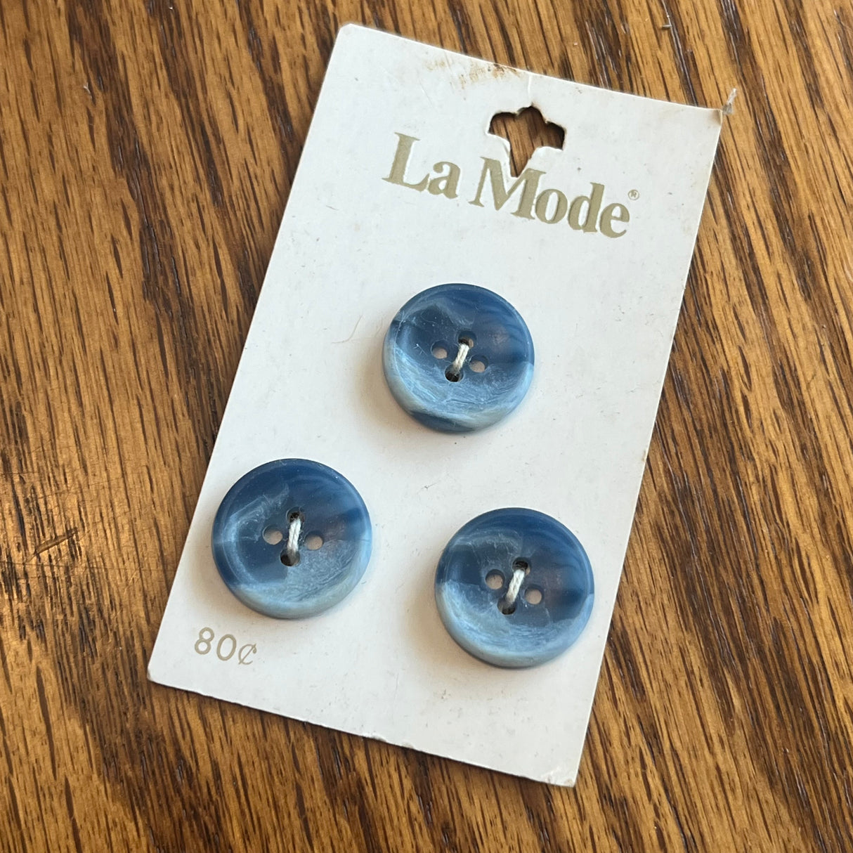 1980’s La Mode Plastic Buttons - Blue marble style - Set of 3 - Size 30 - 3/4" - on card
