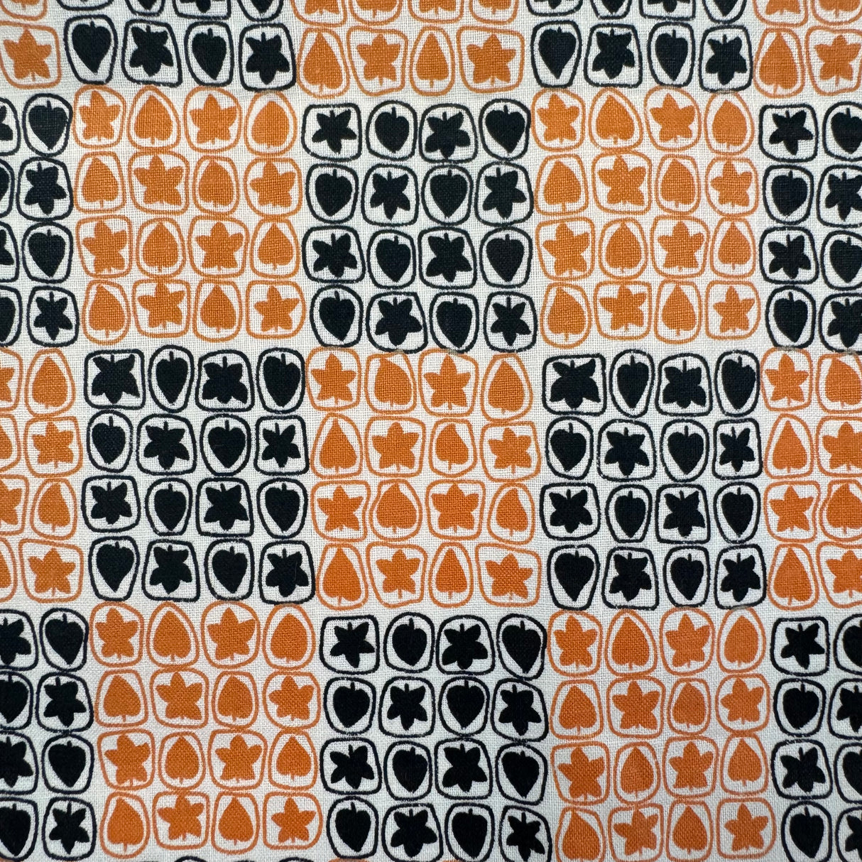 1960’s Leaf Novelty Print Cotton blend fabric - Orange and Black (P72)