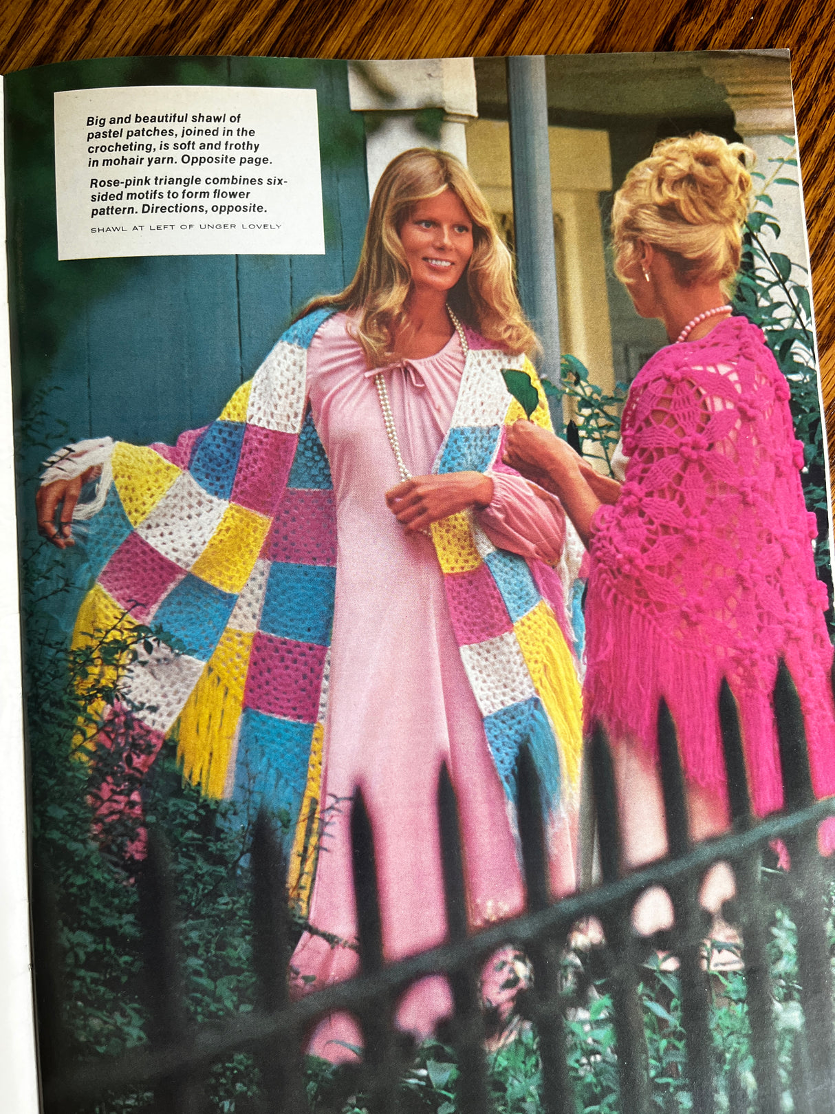 1974 McCall's How-to Crochet It Booklet