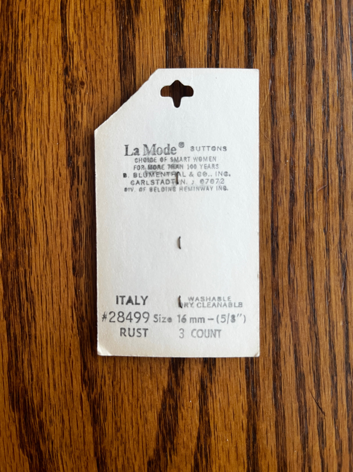 1980’s La Mode Marbled Pink Square Plastic Buttons - Set of 3 - 5/8" - on card