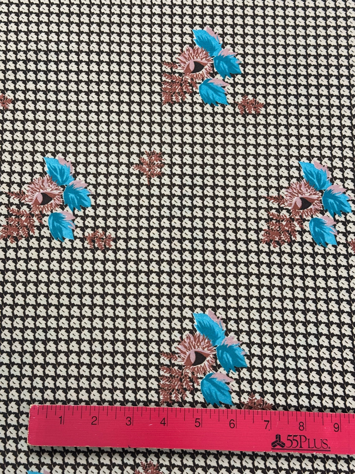 1970's Brown Leaf Pattern with Foliage Print Polyester Knit Fabric - (P231)