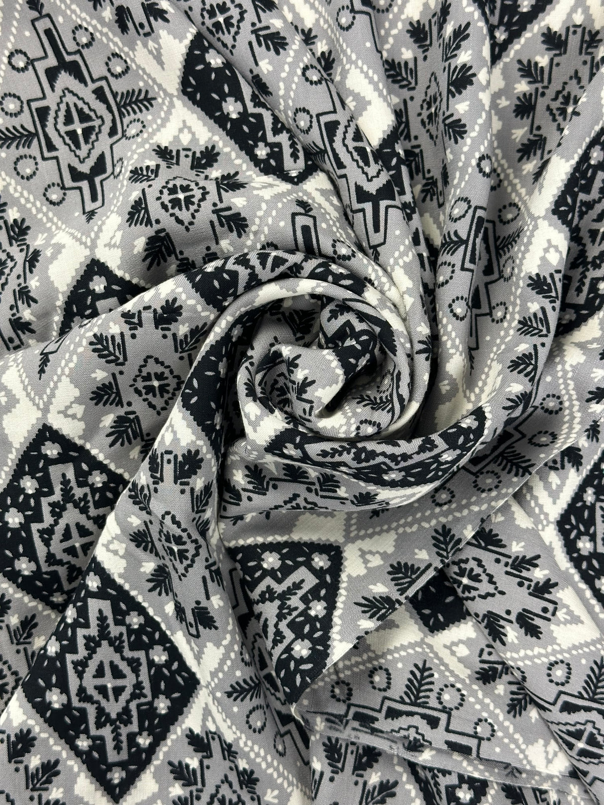 1980's Black, Grey, and White Geometric Print Rayon Blend Fabric - (P235)