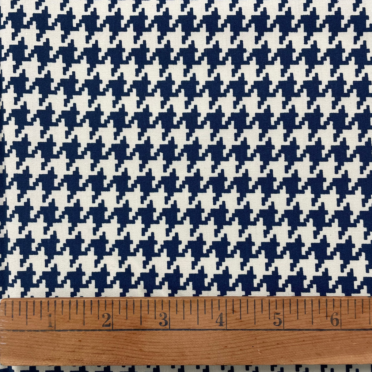 1970’s Cohama Sportset Navy Blue and Beige Houndstooth Dacron Poly Cotton Blend Fabric - Piece (P168)