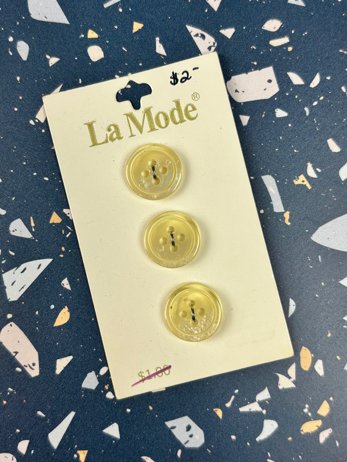 1980’s La Mode Cream and Unicorn Skin Pearlescent Buttons - Set of 3 - 5/8” - on card
