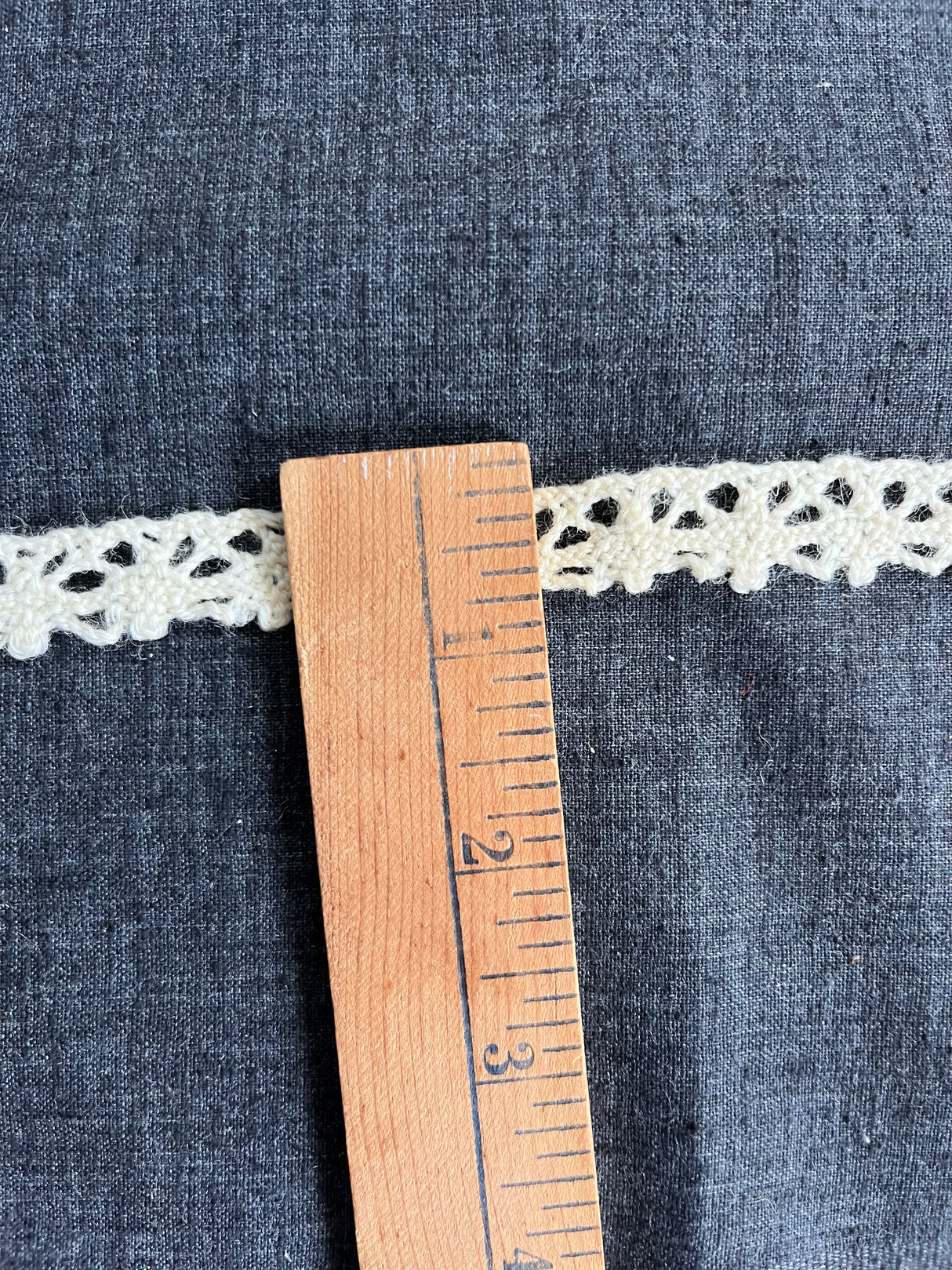 1970’s Cream color Crochet Edge Lace - Wool - BTY