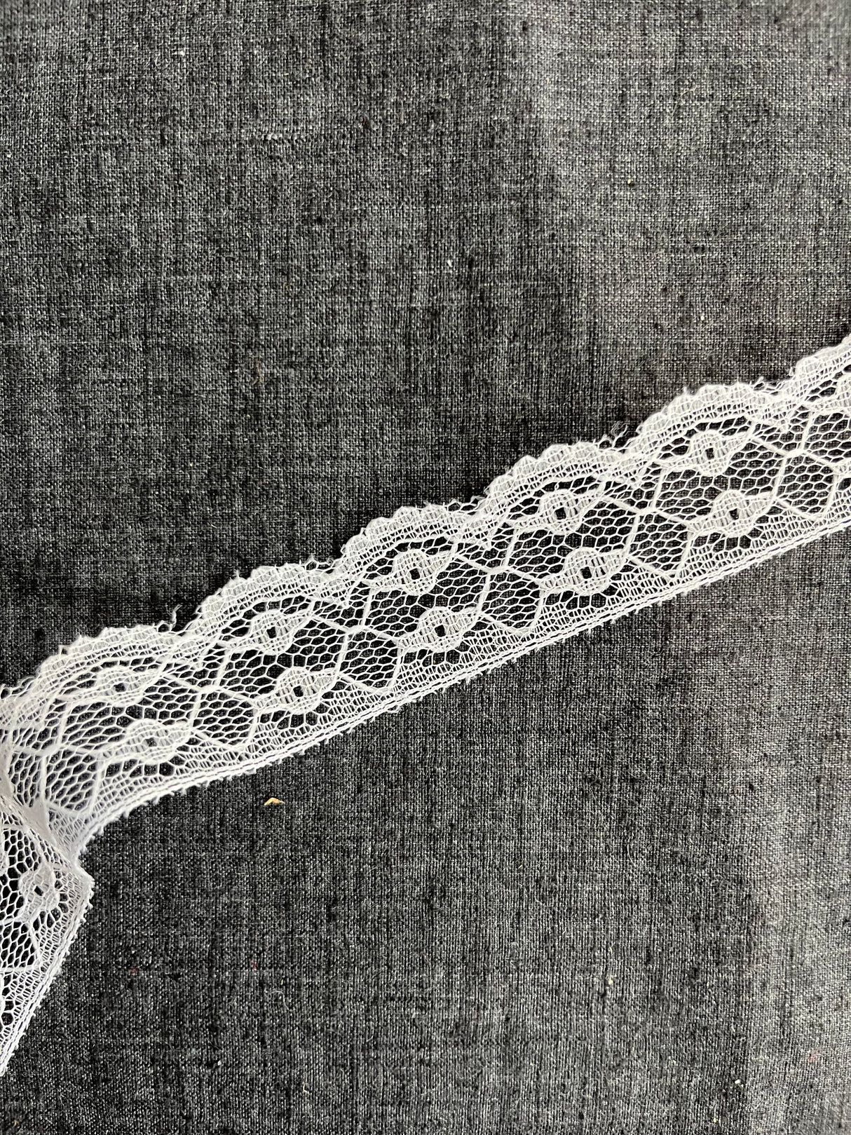 1970’s White Scallop Nylon Edge Lace - BTY (TR28)