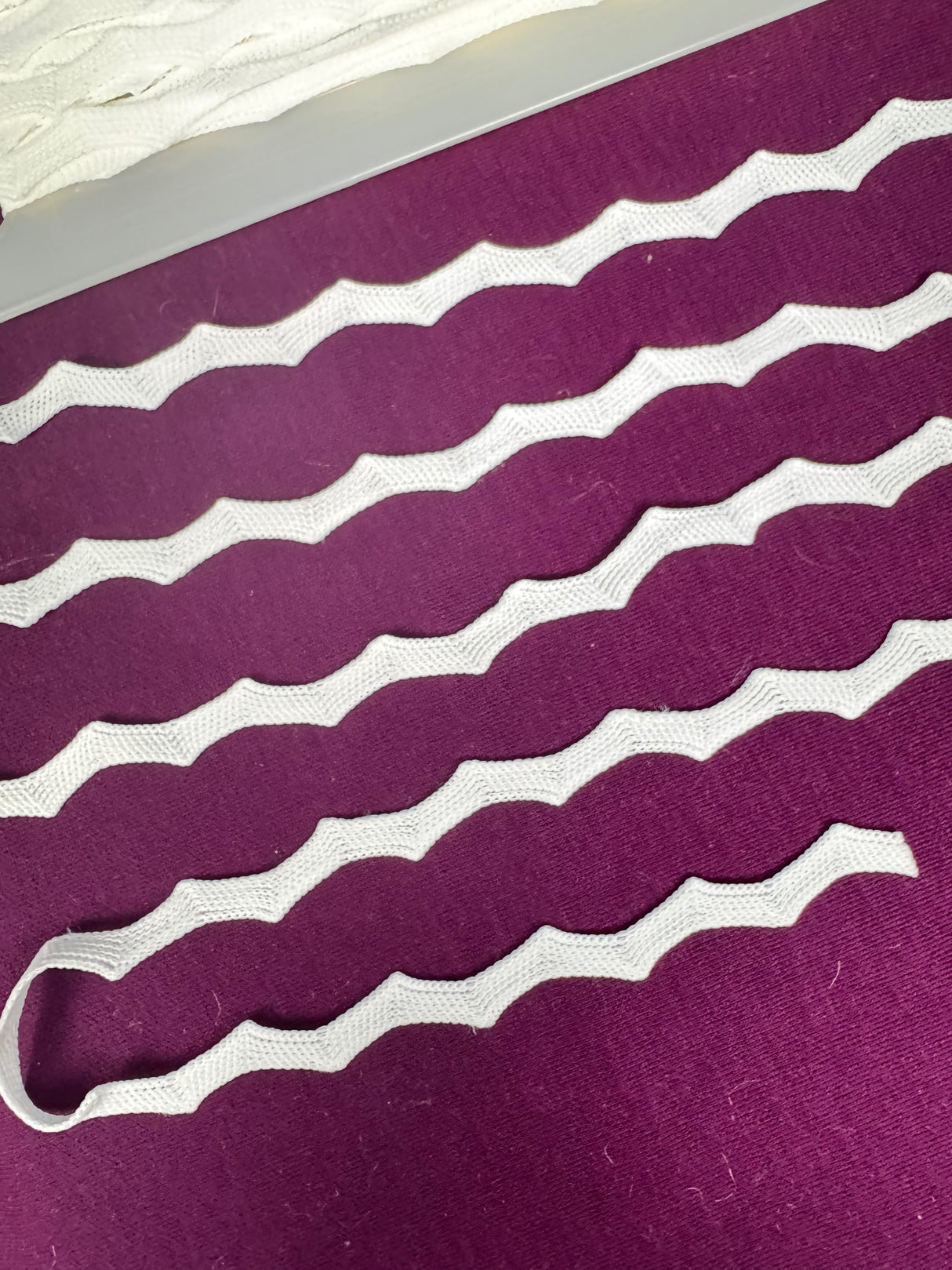 1970’s White Zig Zag Trim - Polyester Stretch - BTY