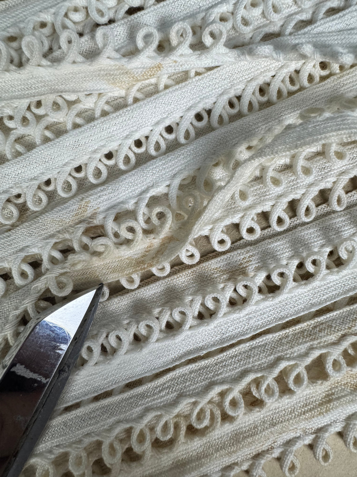 1970’s Off White Loop Edge Trim - BTY