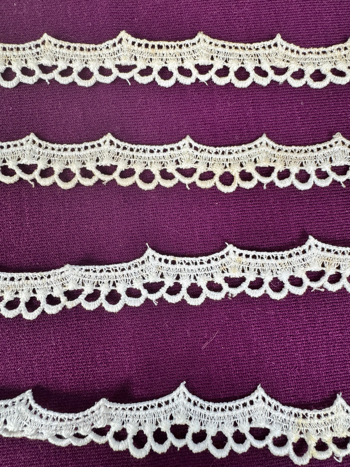 1970’s Off White Scallop Loop Edging Trim - BTY