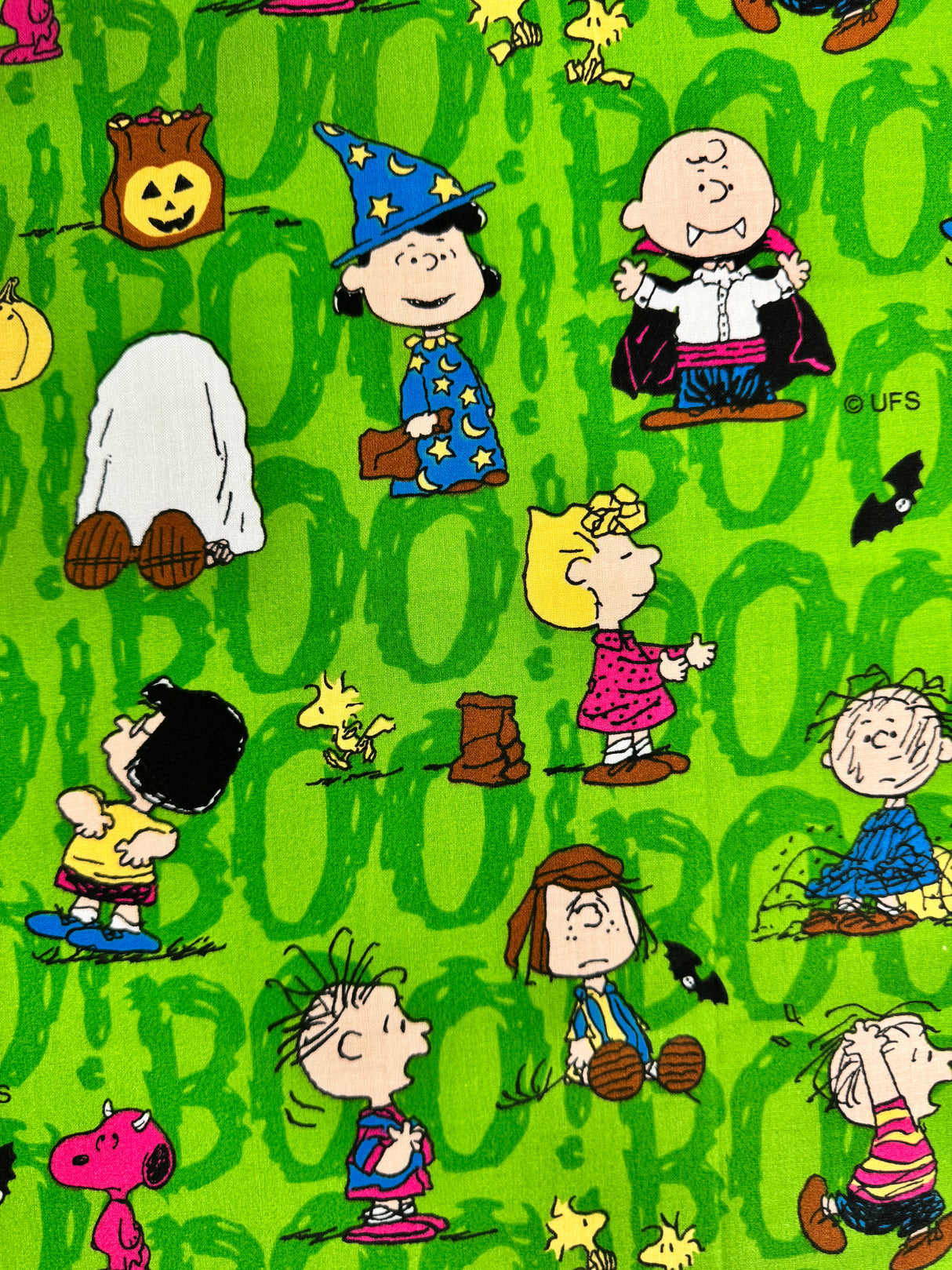 2000’s Peanuts Halloween Novelty Print Fabric - 3 yds - (P189)