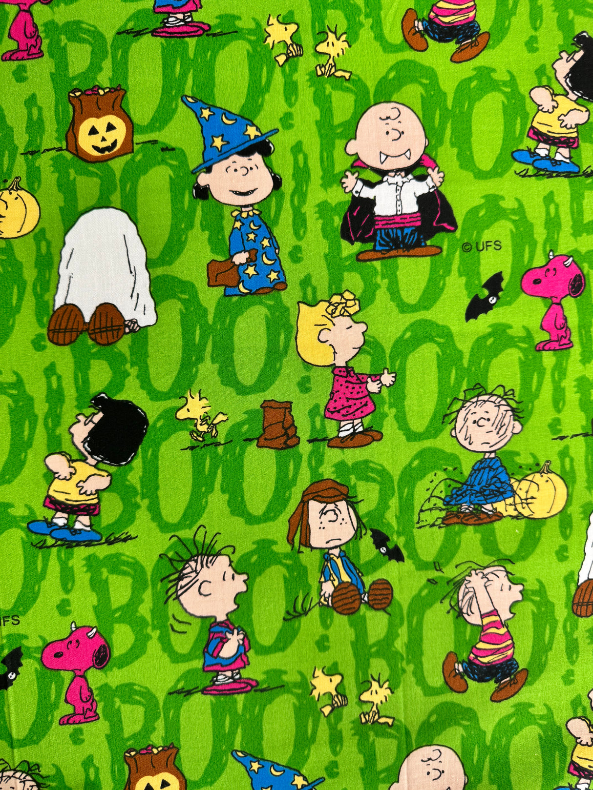 2000’s Peanuts Halloween Novelty Print Fabric - 3 yds - (P189)