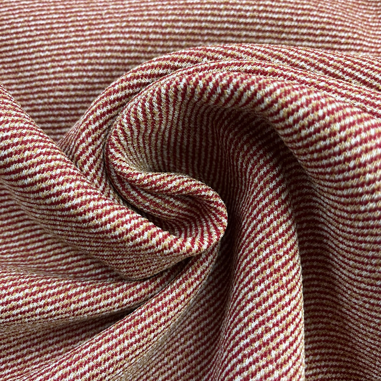 1960’s Diagonal Stripe Red and Cream Polyester Double Knit (K15)