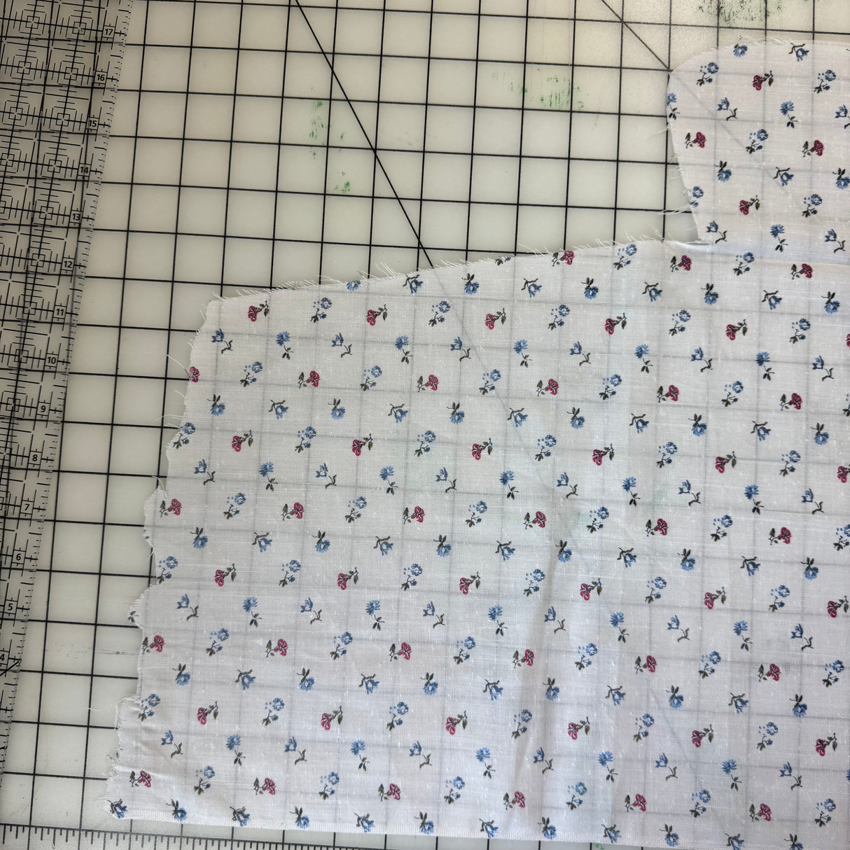 1960’s White with Blue and Red Small Florals Cotton Fabric - (P201)