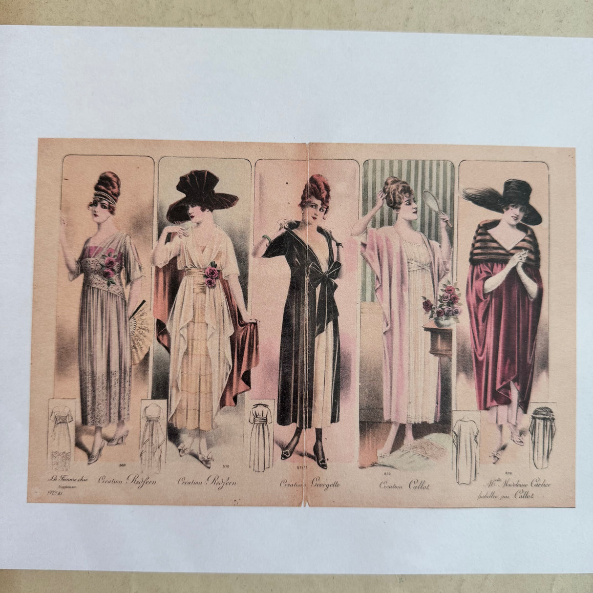 1910's La Femme Chic Fashion Plates - Center Fold