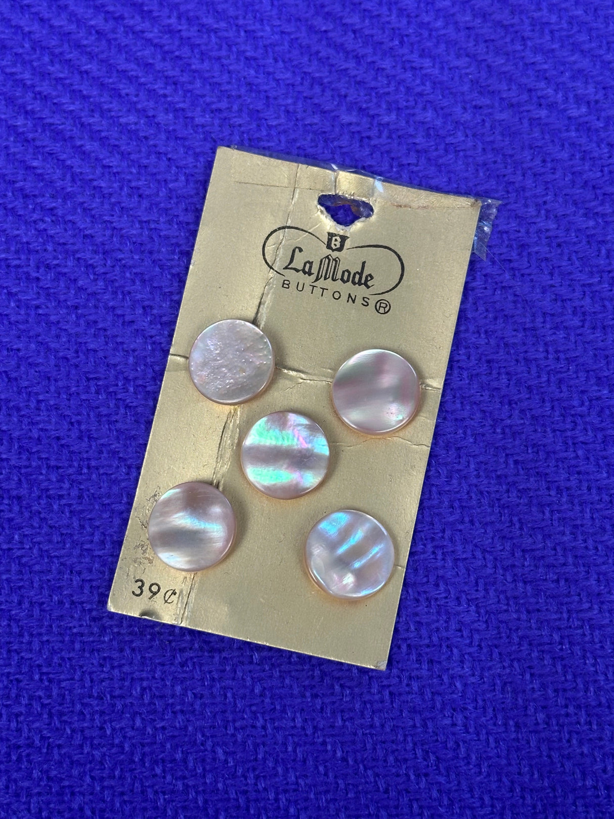 1960’s La Mode Shell Shank Buttons - Set of 5 - 5/8" - on card