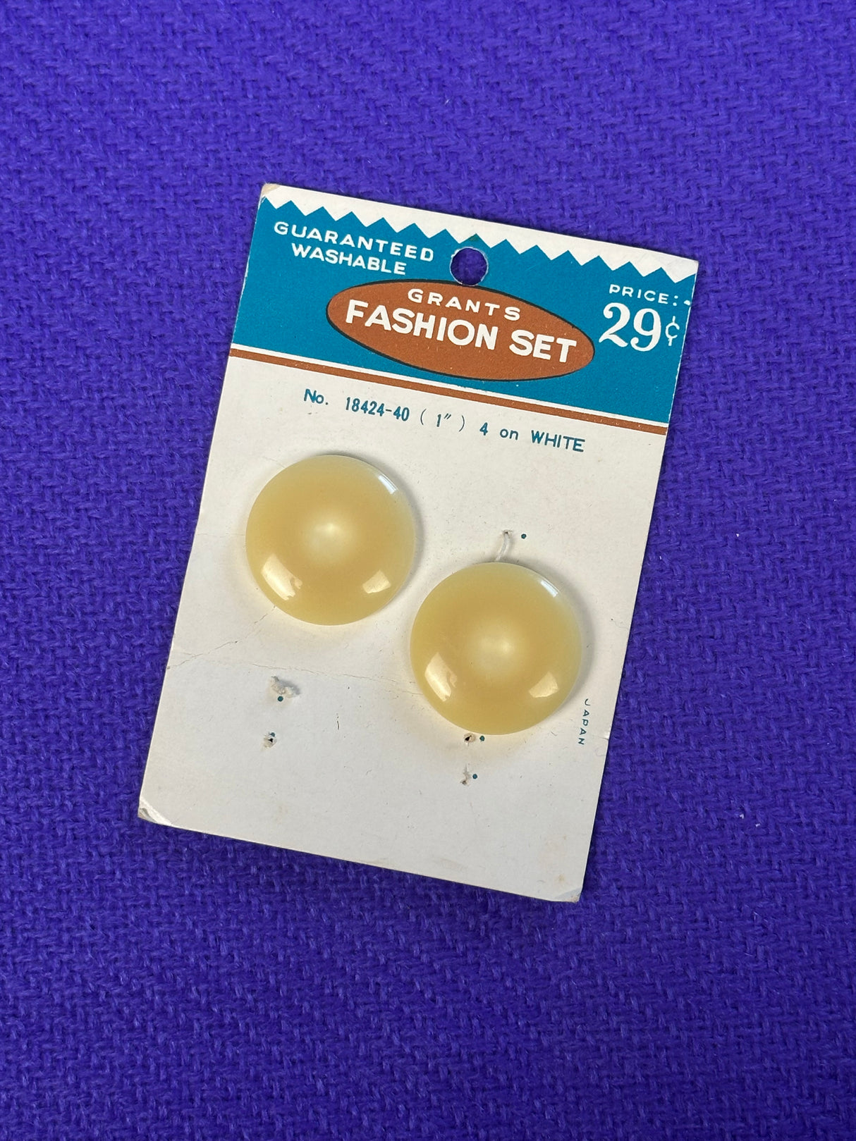 1980’s Grant's Fashion Set White Shank Buttons - Set of 2 - 1" -  on card