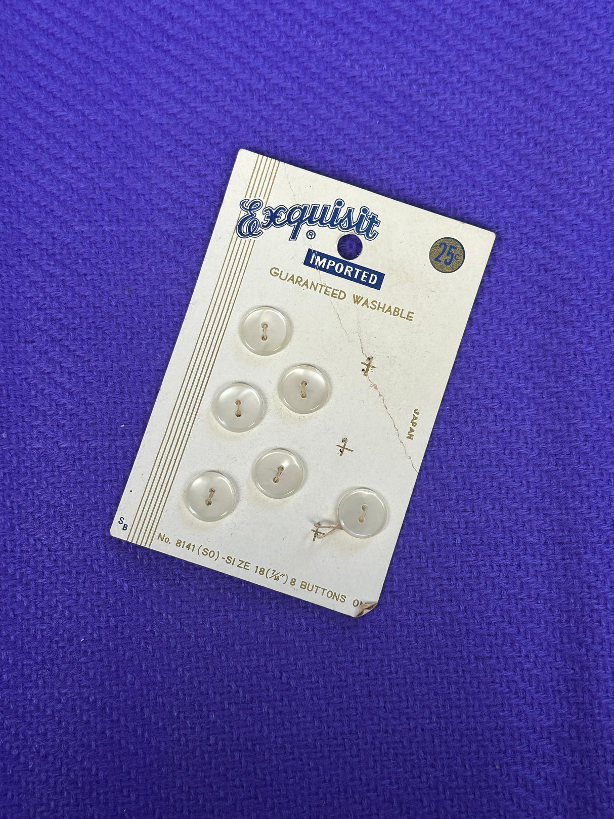 196’s Exquisit White Buttons - Set of 6 - 7/16" -  on card