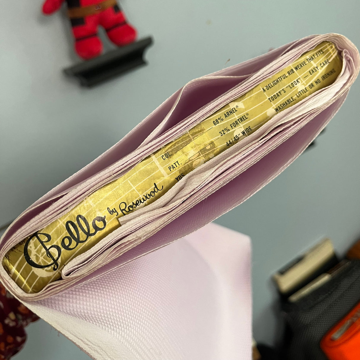 1970’s Lilac Purple Ribbed Fabric - Polyester - Piece (P182)