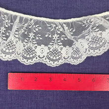 1970’s White Scallop Floral Edge Ruffle Lace - Polyester - BTY