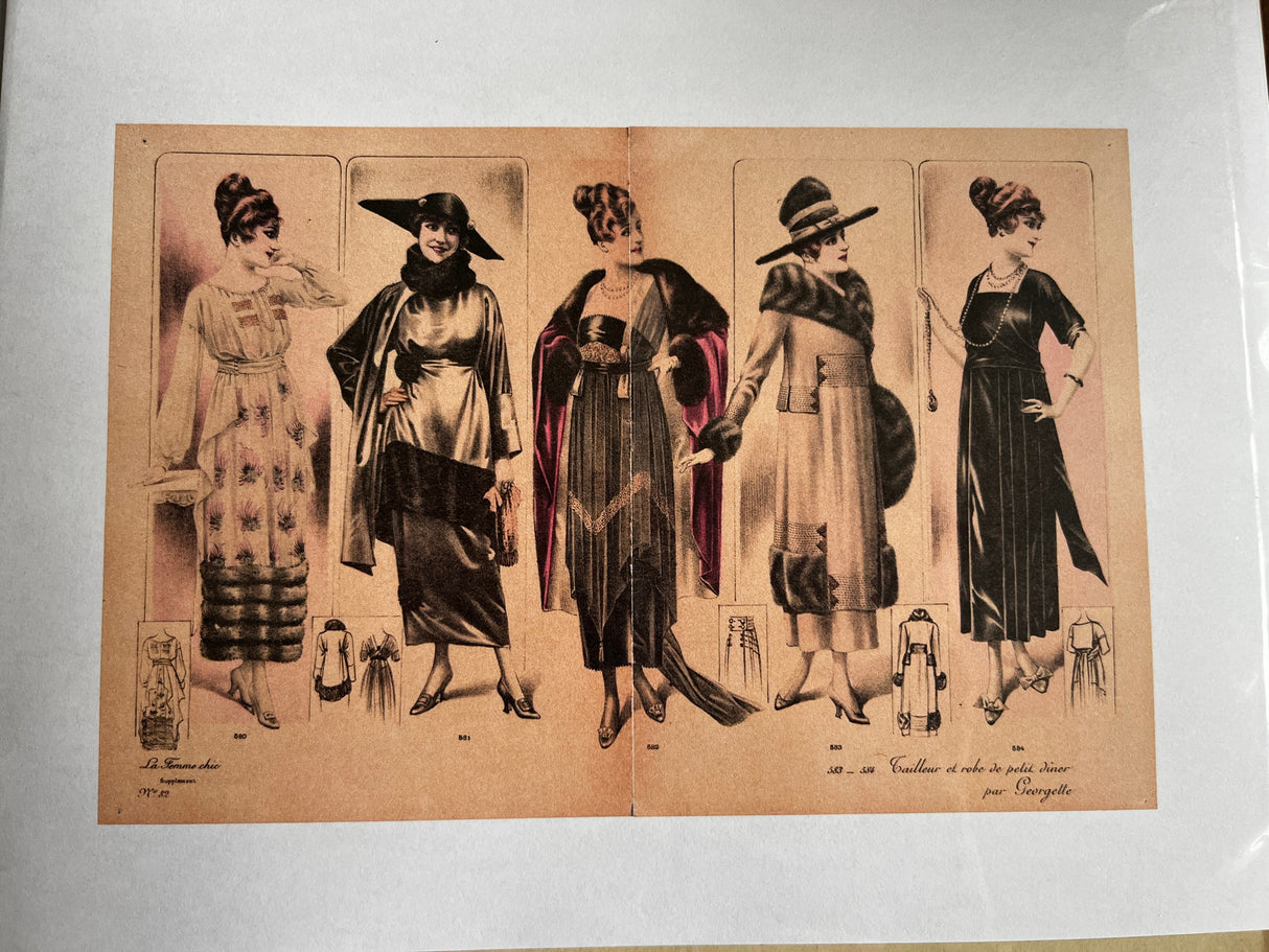 1910's La Femme Chic Fashion Plates - Center Fold