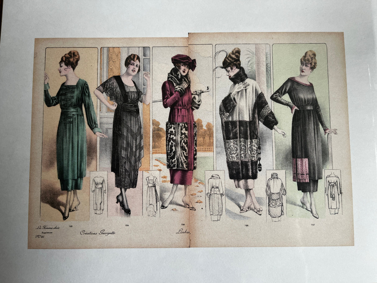 1910's La Femme Chic Fashion Plates - Center Fold