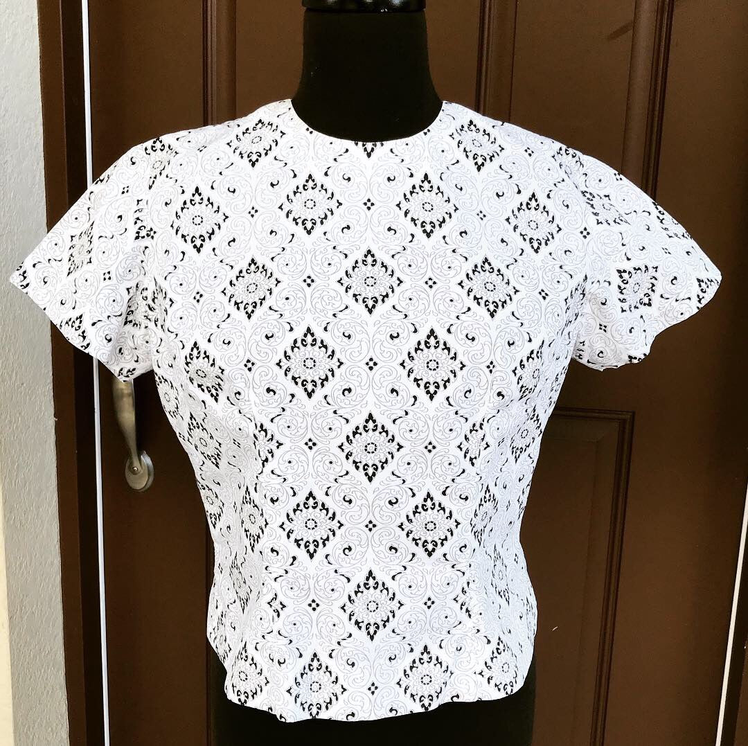 1960’s Handmade Crop Top with slight Peplum flare - Bust 36