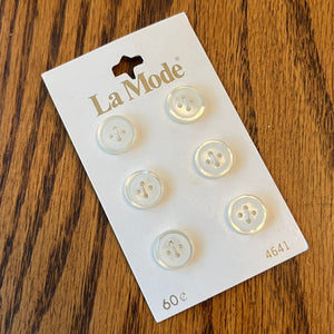1980’s La Mode Plastic Buttons - White - Set of 6 - Size 18 - 7/16" -  on card
