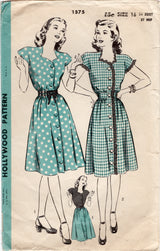 1940's Hollywood Button up Dress Pattern with Sweetheart Neckline - Bust 34" - No. 1575