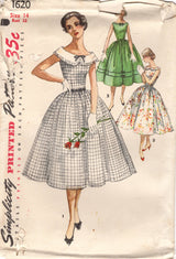 1950's Simplicity Fit and Flare Dress with Detachable Collar - Bust 32" - UC/FF - No. 1620