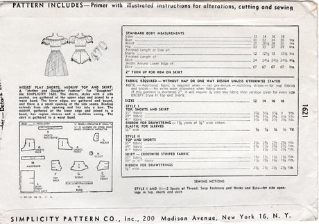 1940's Simplicity Crop Top, Bubble Shorts and Skirt Pattern - Bust 32" - No. 1621