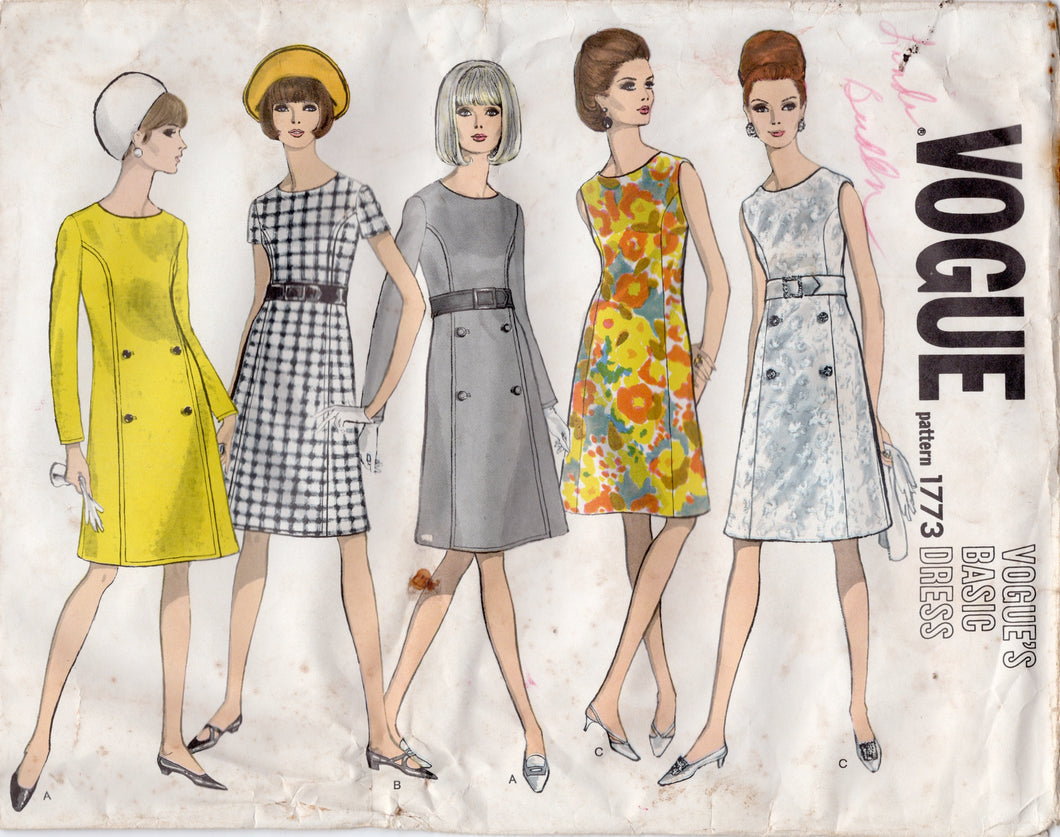 1960's Vogue Basic Design A-Line Dress Pattern with Princess lines and button accent - Bust 36