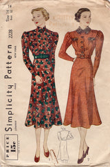 1930's Simplicity Shirtwaist Dress Pattern with Puff or Leg of Mutton Sleeves - Bust 32" - No. 2228