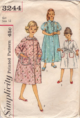 1950's Simplicity Child's Robe with Patch pockets and Puff Pockets - Chest 30