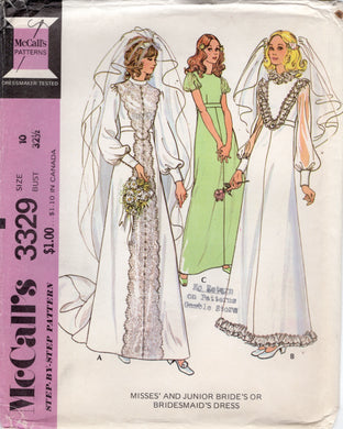 1970's McCall's Prairie Style Wedding Dress or Bridesmaid Dress with large Yoke and Ruffle - Bust 32.5