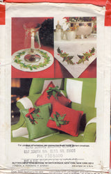 1970's Butterick Christmas Aprons, Pillows, Crafts pattern - UC/FF -  No. 5092